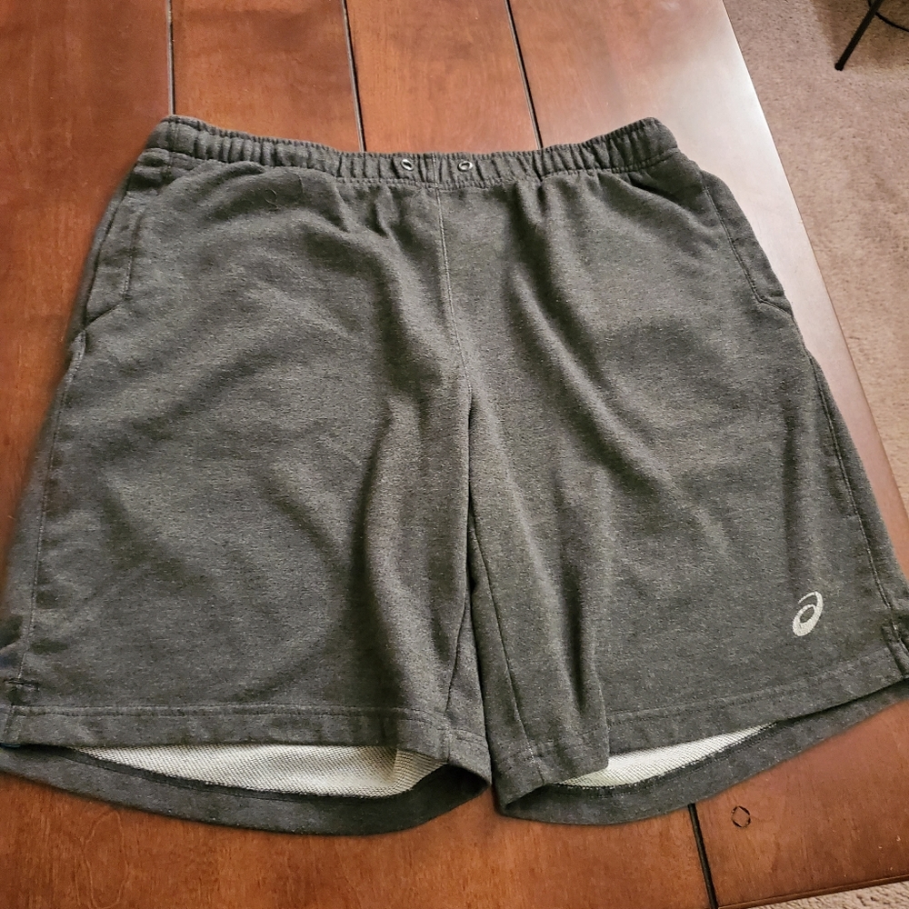 Asics shorts sweatpants material